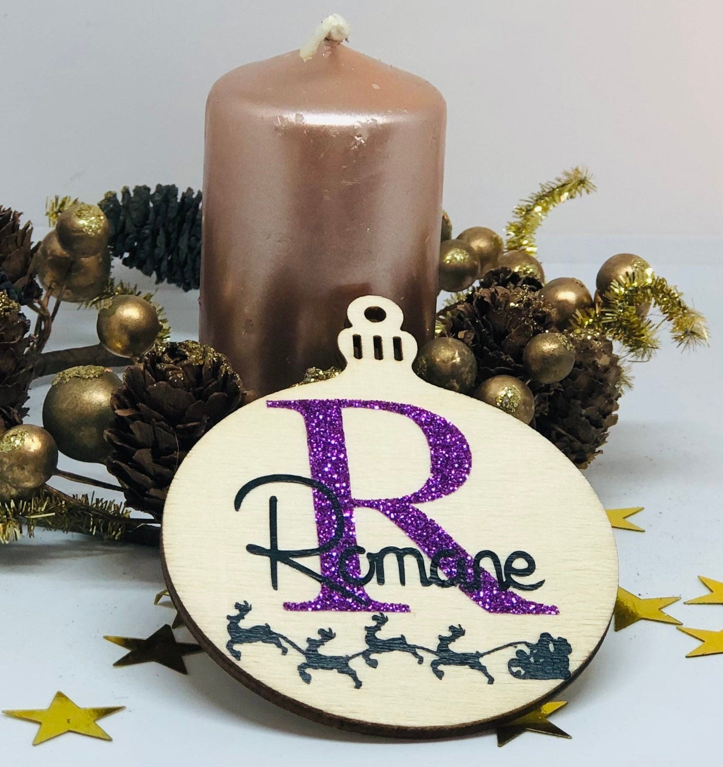 Boule plate en bois de Noël personnalisée pour décorer le sapin de Noël - LaBoxaMalice