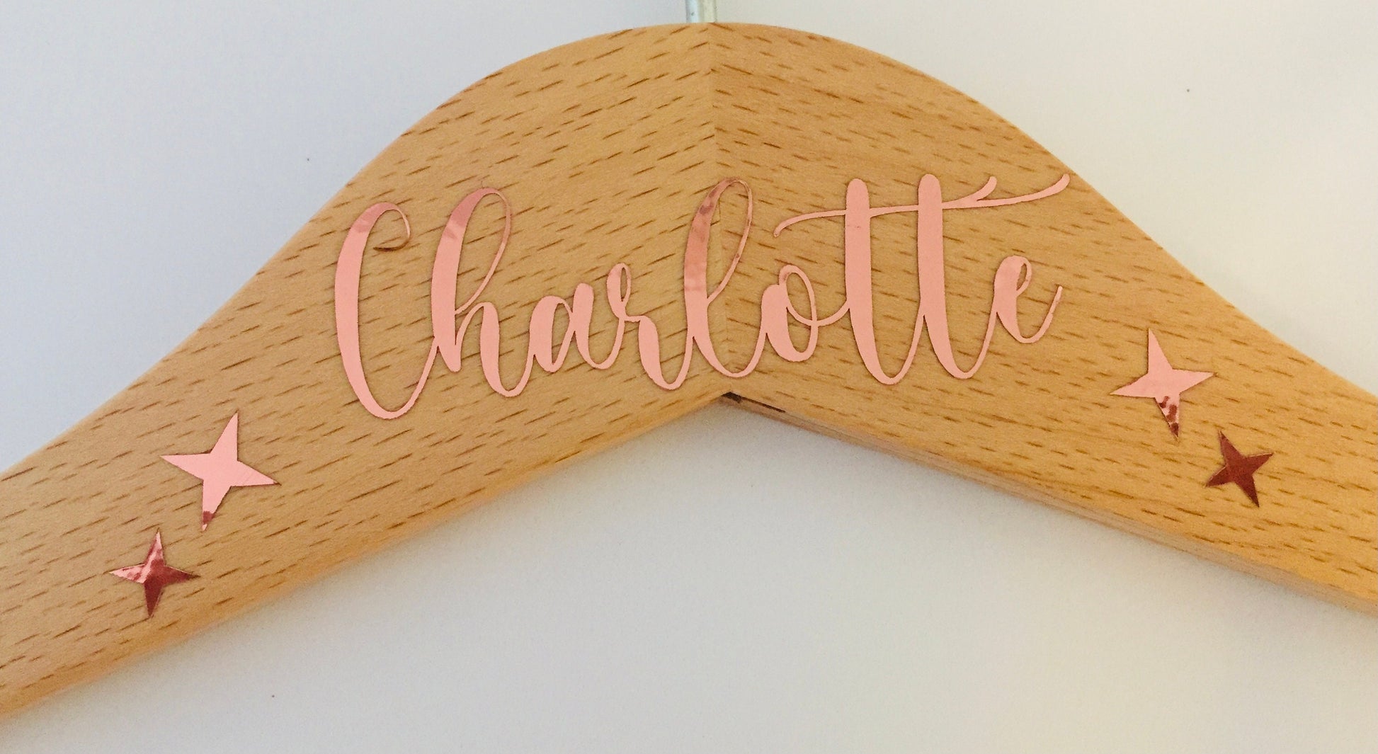 Personalized child hanger