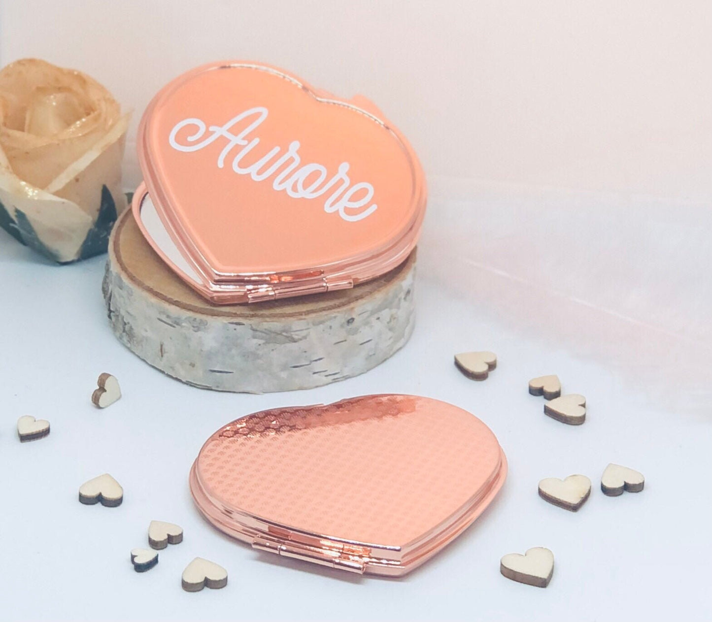 Custom pink gold compact mirror for temoin request and bridesmaid